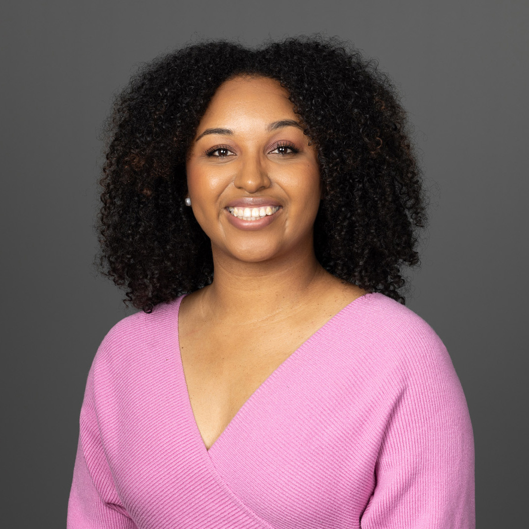 Natalya Romo portrait photo.