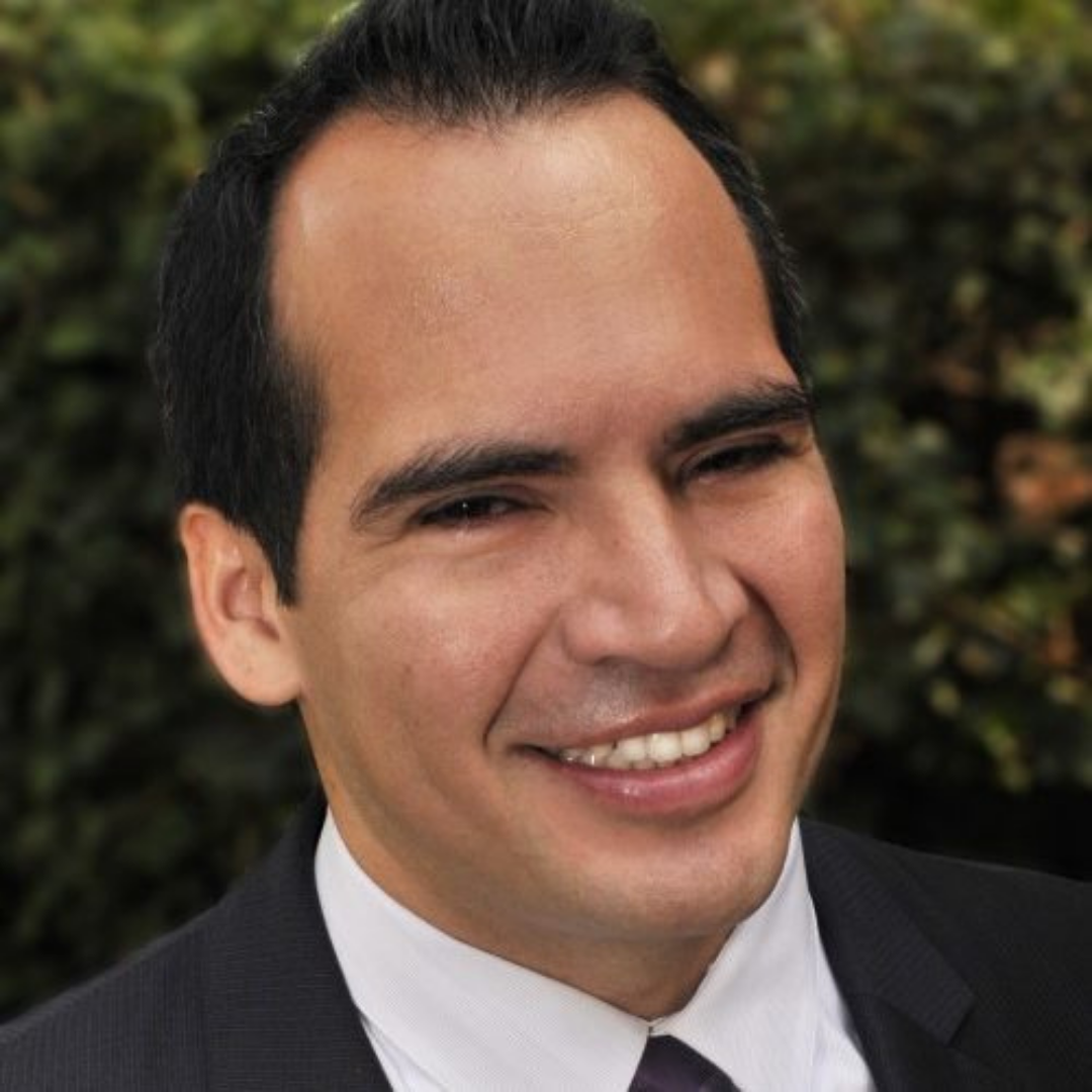 Carlos Collard portrait photo.