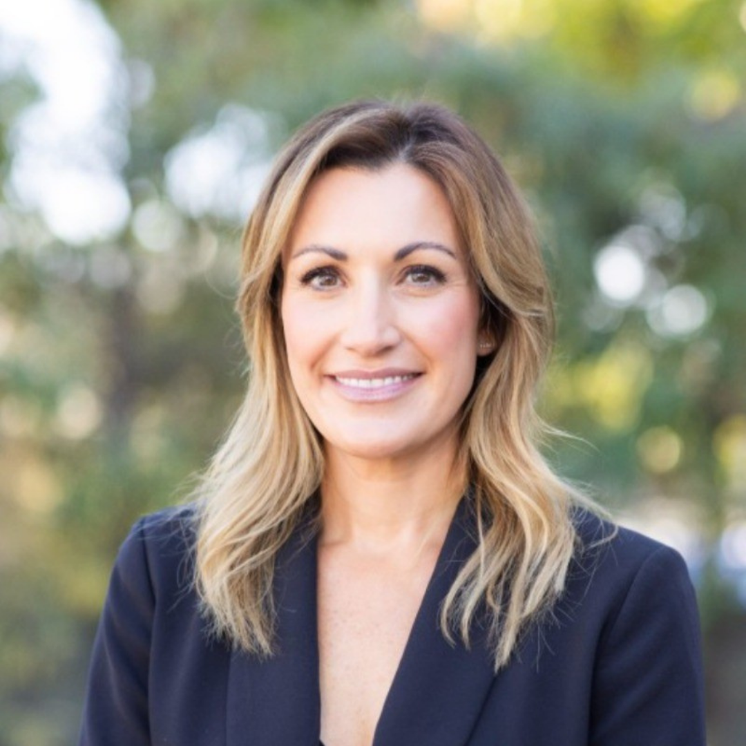 Stacey Armato portrait photo.