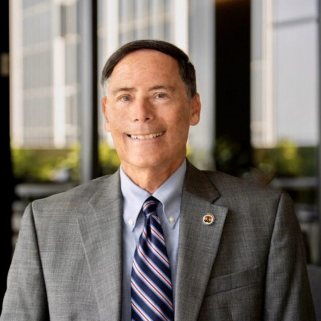 Wayne Powell portrait photo.